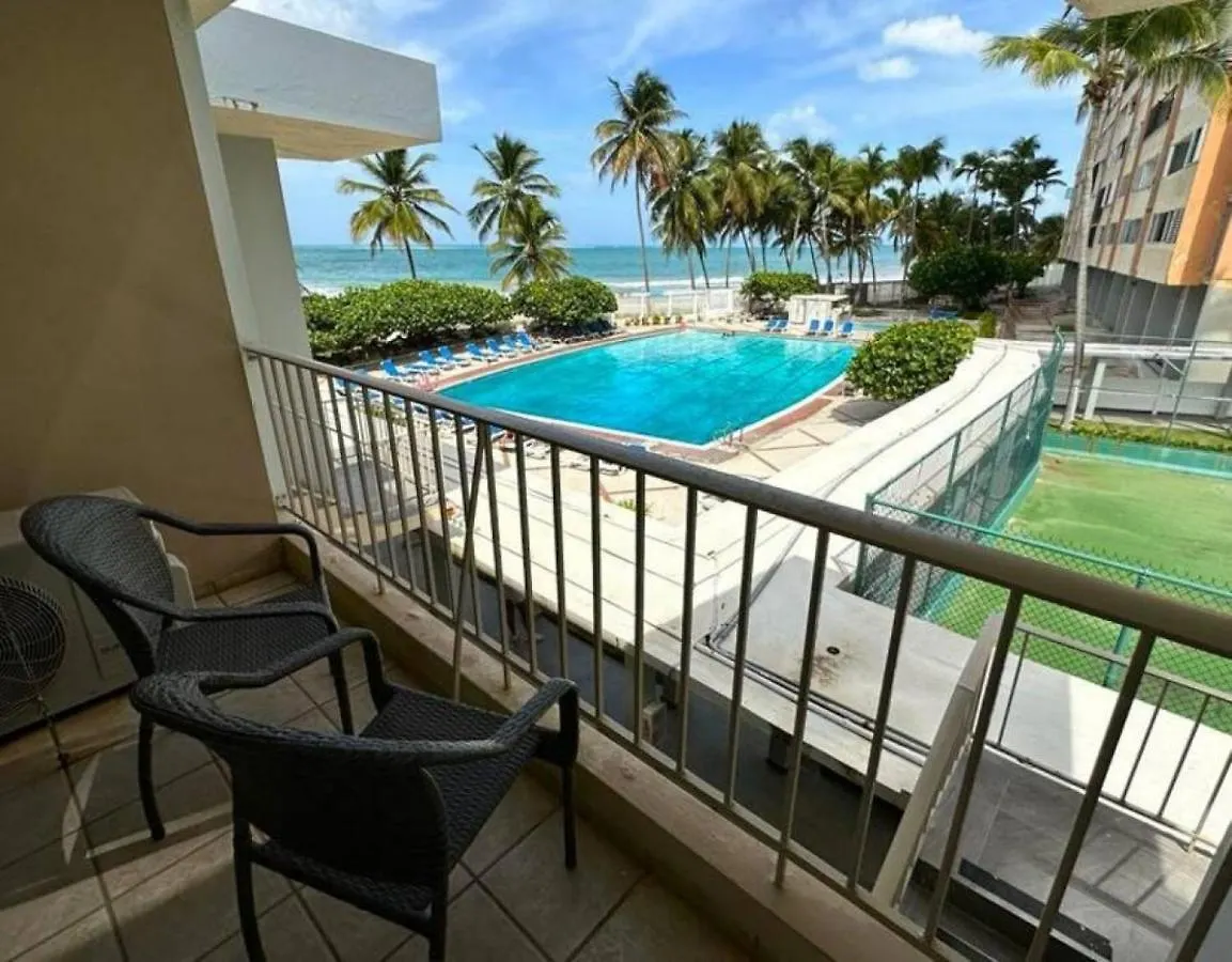 アパート サンジョアンKasa Poolside Balcony For 2アパートメント