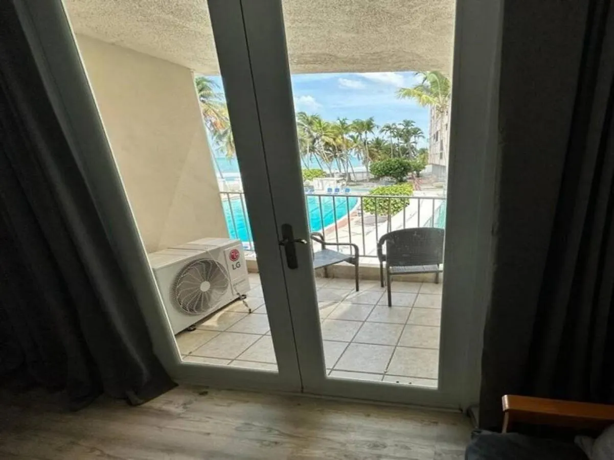 サンジョアンKasa Poolside Balcony For 2アパートメント プエルトリコ